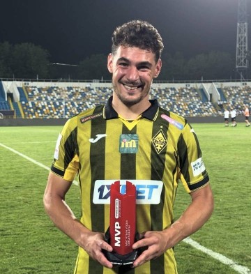 如今踢欧冠!凯拉特前锋:2年前从葡乙降级,薪水太低得再找工作