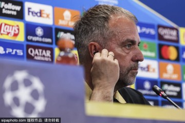 弗利克的战术秘诀:从巴塞罗那前任主帅学到的管理之道