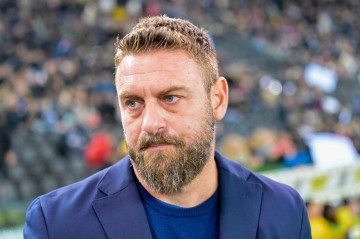 2-1,21岁英格兰新星绝杀,42岁德罗西率队胜乌迪内斯,迎意甲2连胜