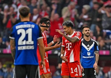 汉堡糟糕开局!重返德甲3轮不胜,0进球排第2倒数!0-5拜仁+9连败