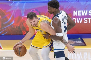 东契奇49+11+8爱德华兹31+5 湖人轻取森林狼迎首胜