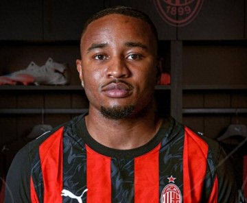 正式官宣!米兰签下前德甲射手王,3700万值不值要看出勤率高不高