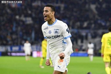 “马赛大腿”想要重回英格兰:解决困扰的曼联弃将,仍有广阔未来